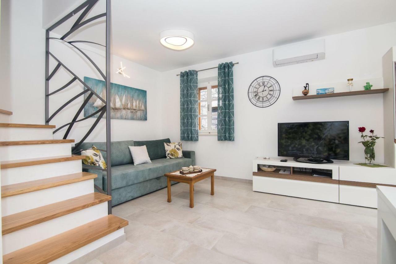 Willa House Tia Vrboska Zewnętrze zdjęcie